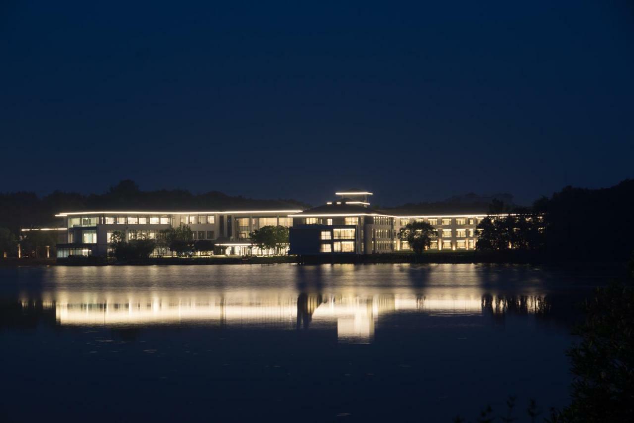 The Purple Palace - Jinling Hotels & Resorts Nanjing  Exteriör bild